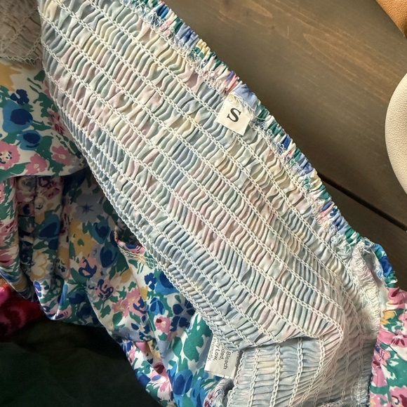 SHEIN Blue and Pink Puff Sleeve Crop Blouse - Picture 3 of 3